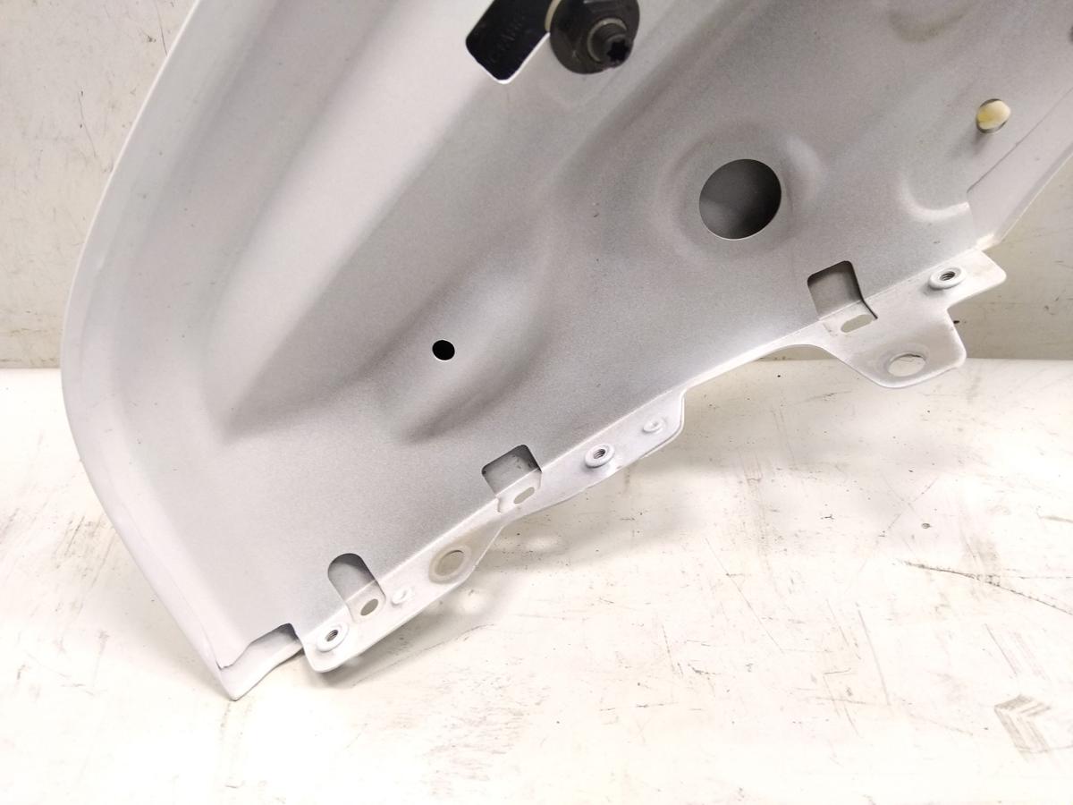 Polestar 3 original Kotfl&uuml;gel vorn rechts weissmetallic Bj.2024