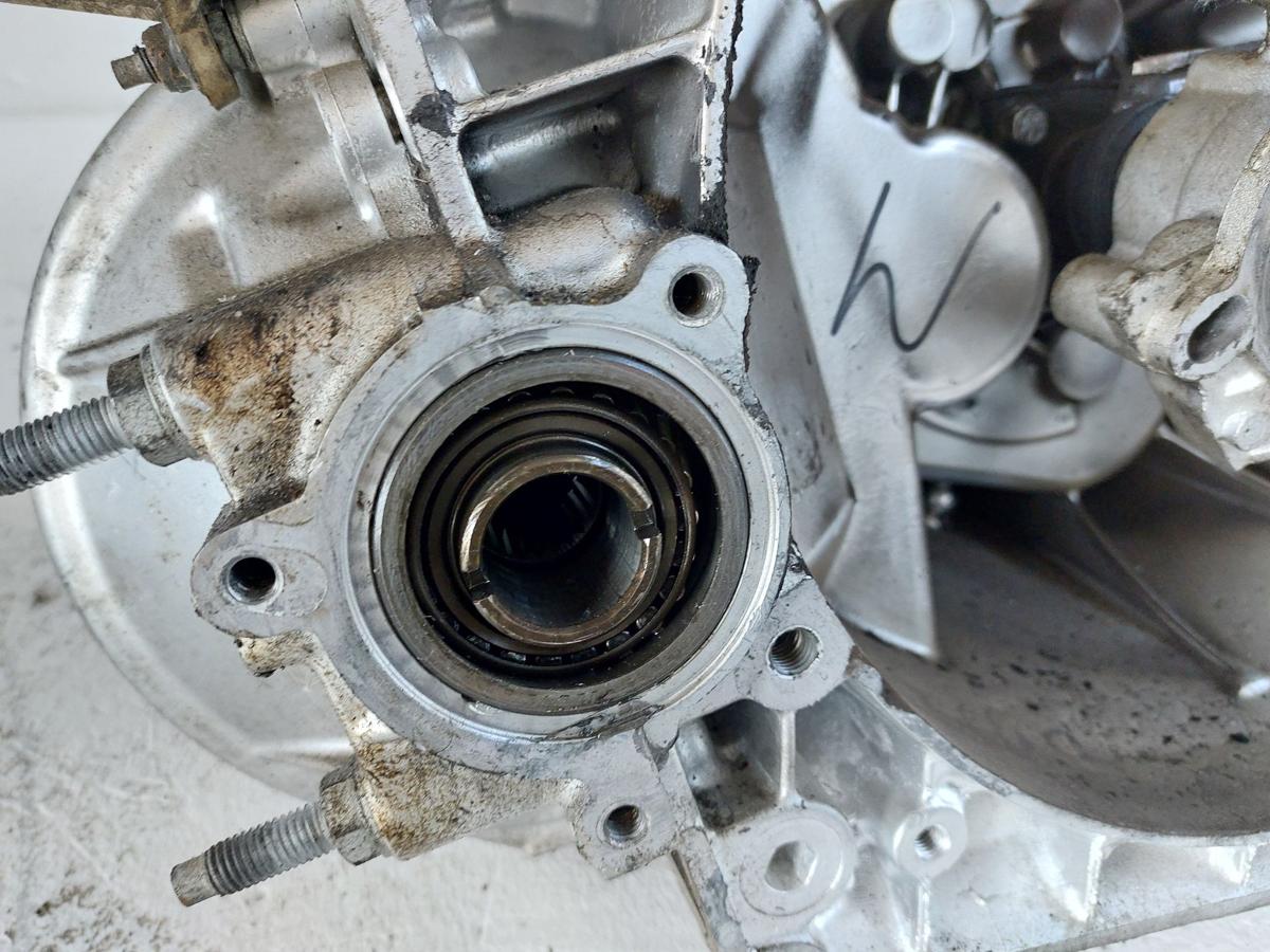 Peugeot 307CC Cabrio Schaltgetriebe Getriebe 5 Gang CP17X73 DM4C DM43 2222FT