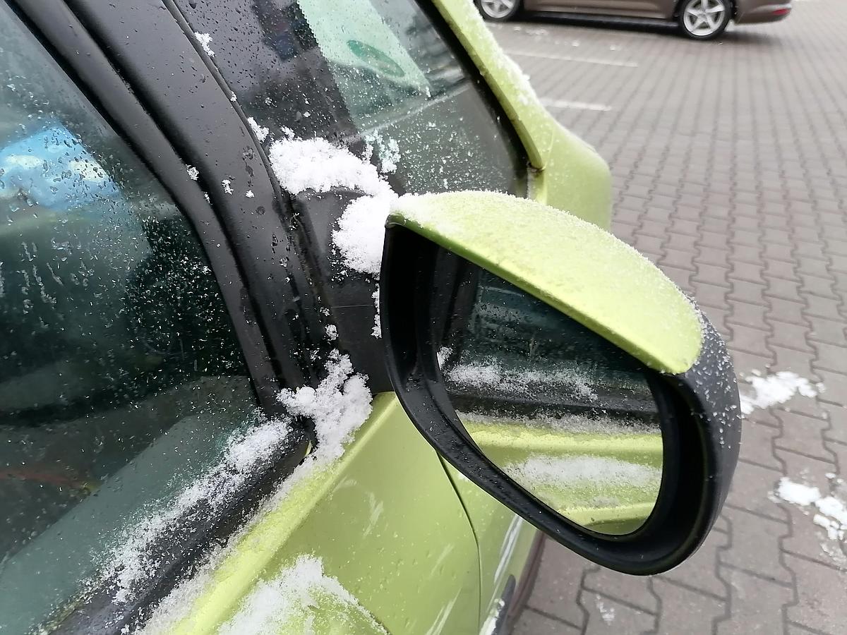 Peuegot 1007 Außenspiegel rechts elektrisch Seitenspiegel KAR - GELB LACERTA BJ05