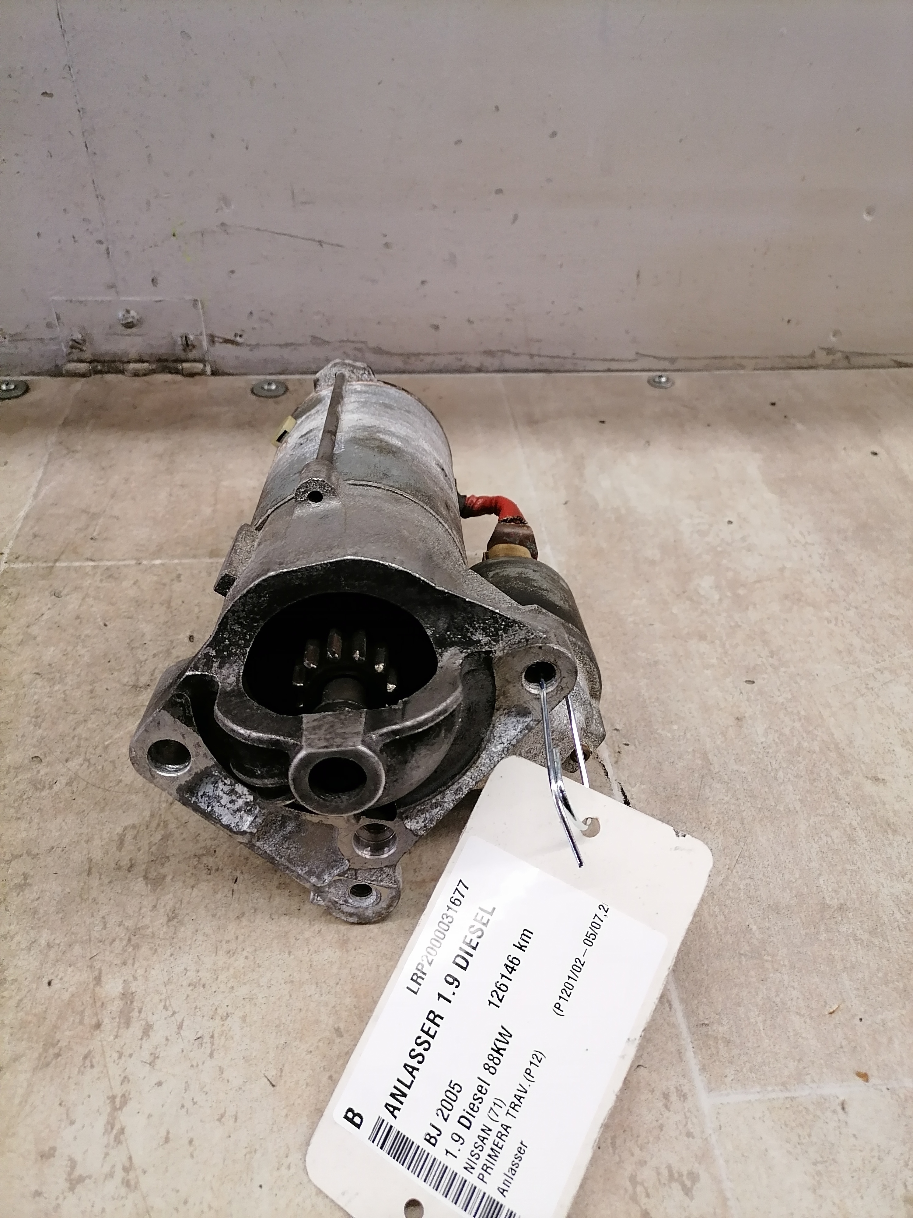 Nissan Primera P12 1.9D 88KW Anlasser D7R49 Starter Valeo