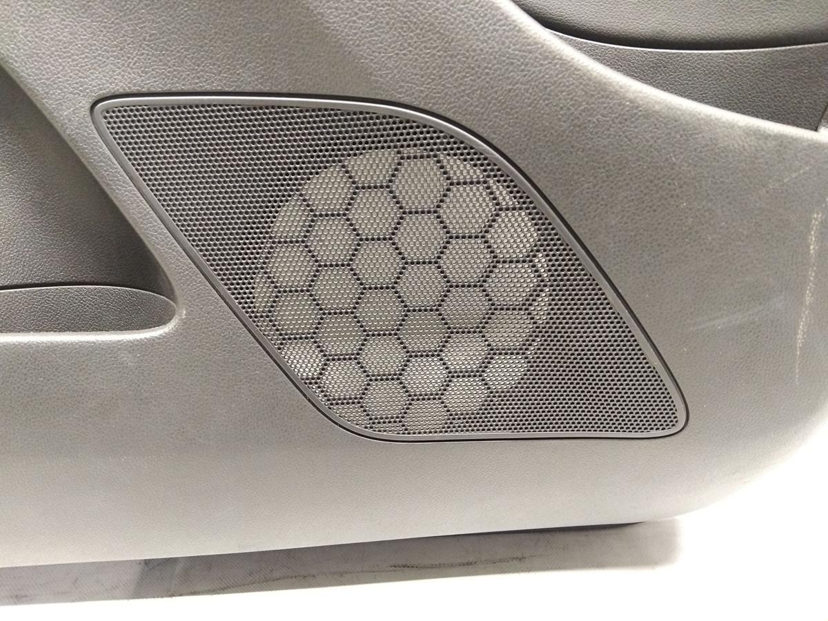 Opel Meriva B original T&uuml;rverkleidung vorn links Plastik dunkelgrau Bj.2012