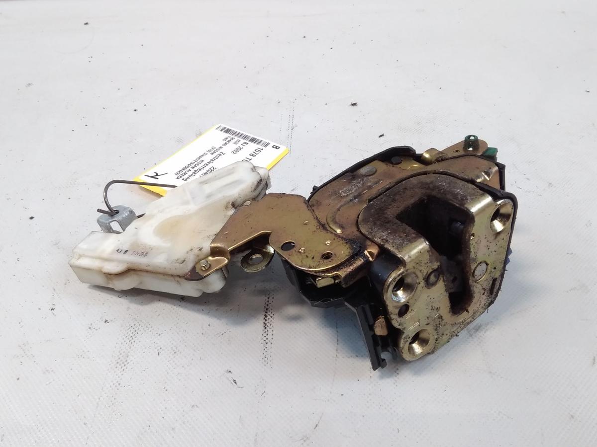 Nissan Almera Tino original Türschloß vorn rechts mit ZV Bj.2002
