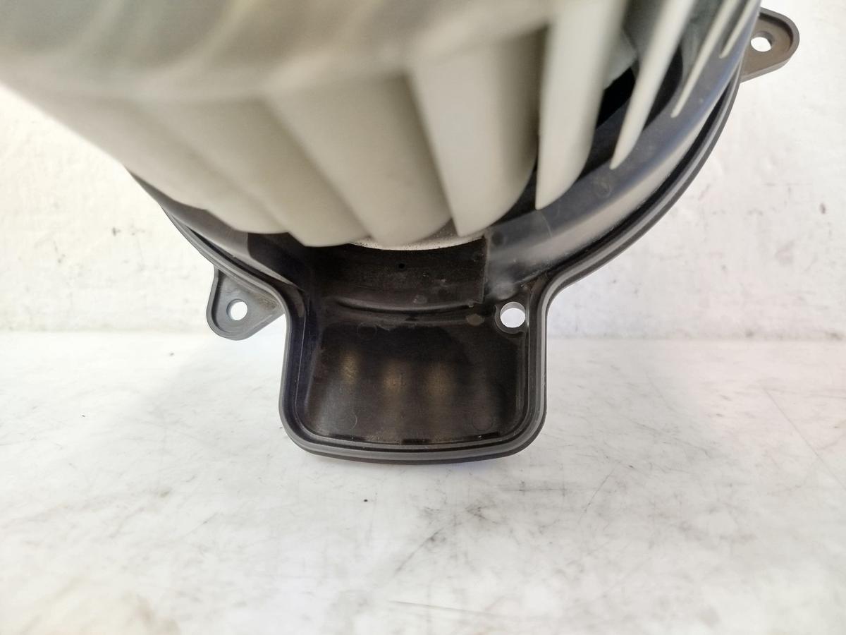 Audi A6 4G C7 Avant Gebläsemotor Innenraum Heizung Motor Gebläse Stecker defekt