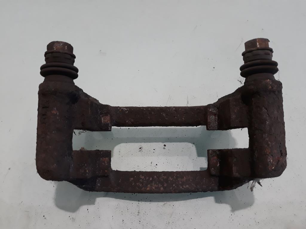 Opel Vivaro Bremssattelträger Hinterachse rechts hinten 2.0CDTI M9RL782 BJ2008