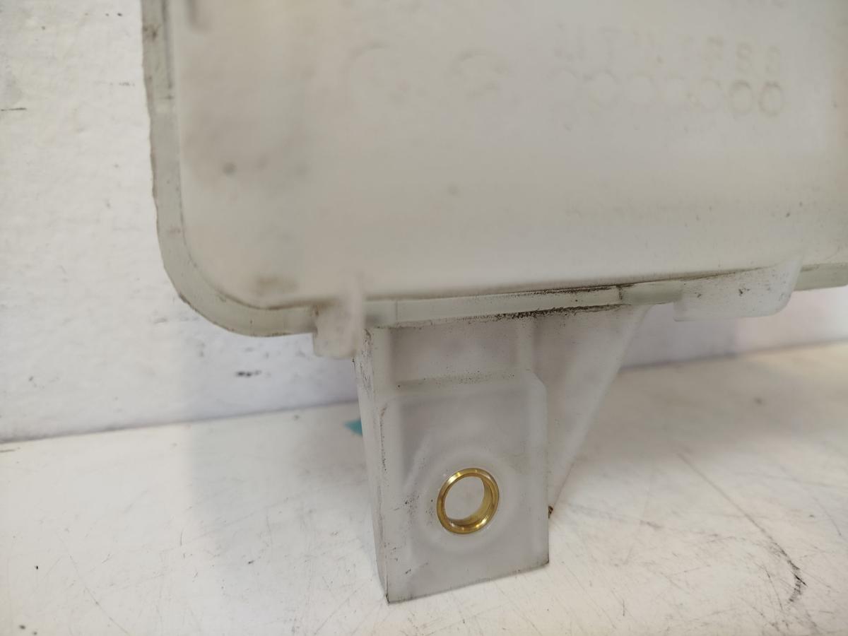 Nissan Leaf ZE1 40kWh Ausgleichsbehälter Kühlwasser Kühlwasserbehälter