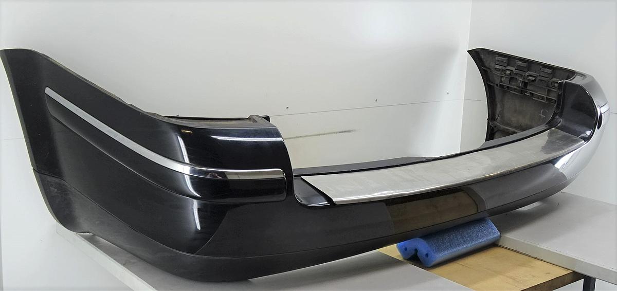 VW Passat 3BG Stoßstange Stoßfänger hinten in L041 Brilliantschwarz Bj02 Variant Kombi