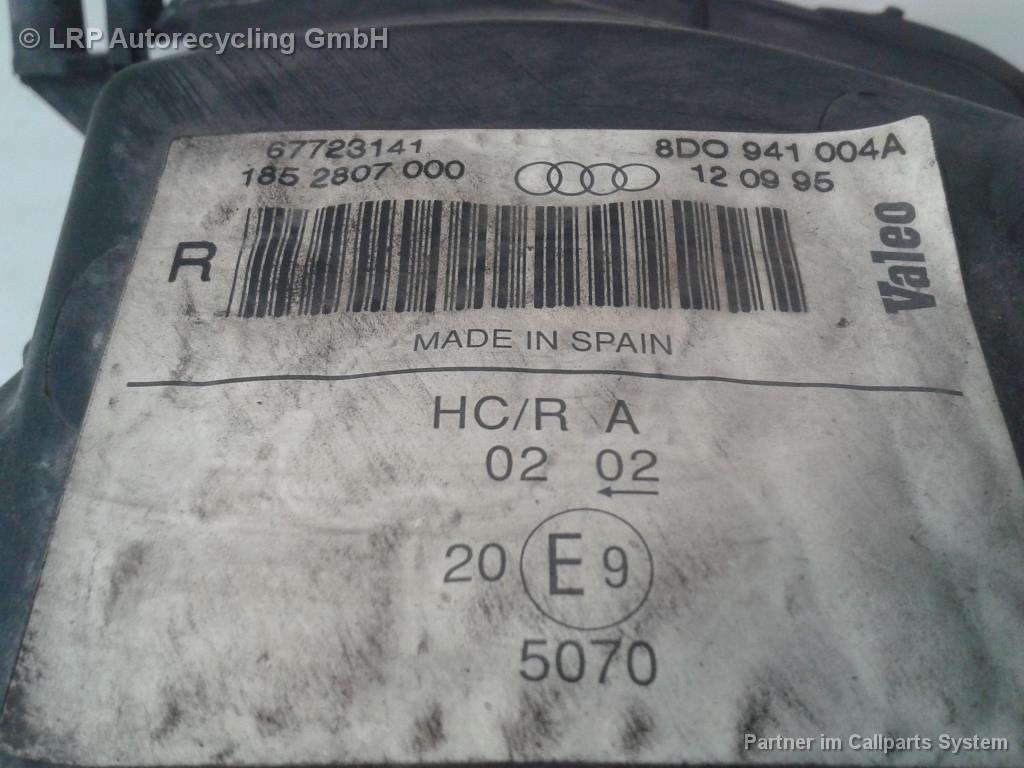 Audi A4 B5 Bj.1995 original Scheinwerfer vorn rechts 8D0941004A