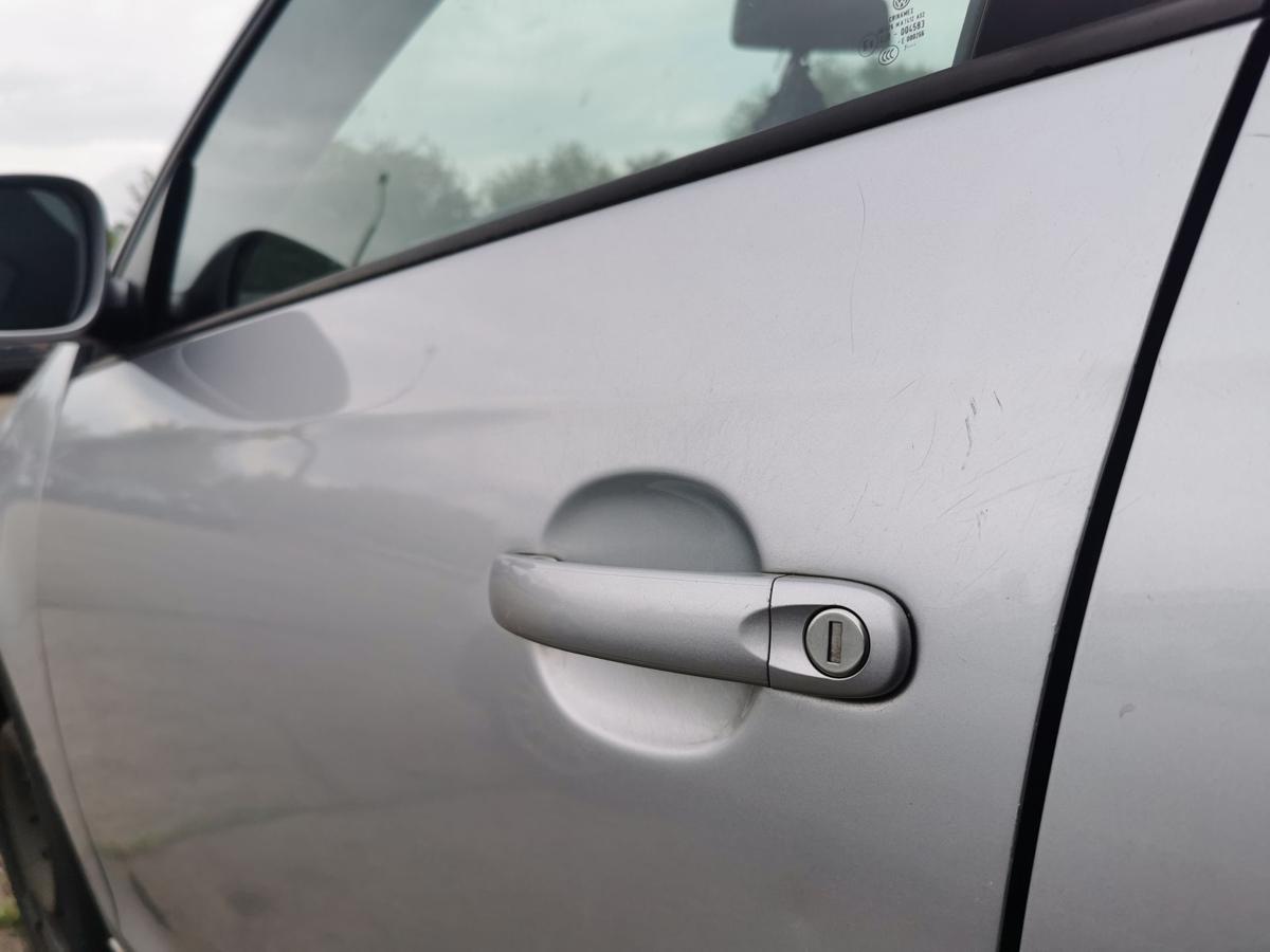 VW Golf V 1K Variant Fahrertür Tür Autotür vorn links LA7W Reflexsil TEXT BILDER