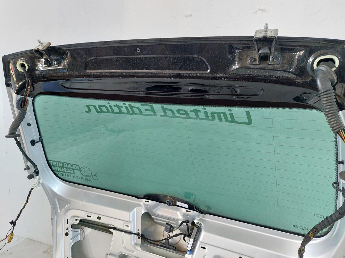 Skoda Fabia 3 III NJ Heckklappe mit Scheibe Kofferklappe Heckdeckel LA7W silber