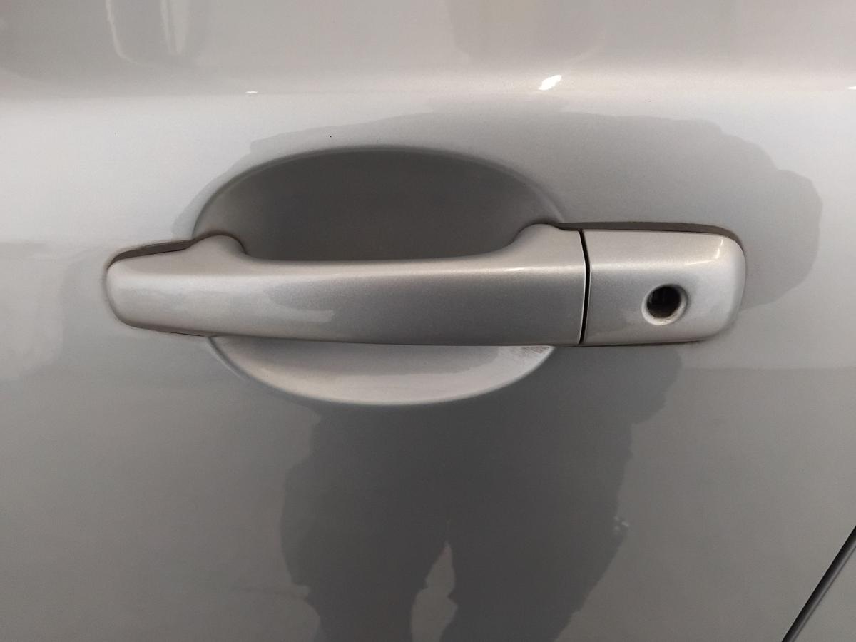 Volvo V50 S40 II T&uuml;r vorn links Fahrert&uuml;r 477 Electric Silber Metallic BJ2007