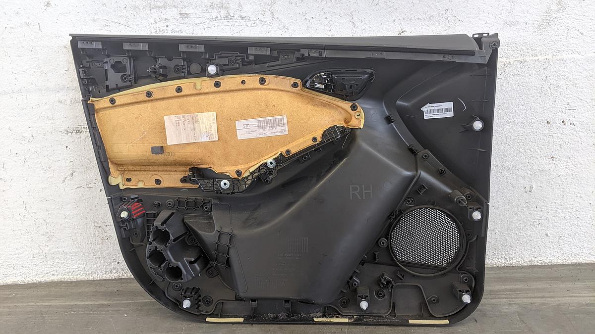 Ford Focus 3 DYB T&uuml;rverkleidung Verkleidung T&uuml;r vorn rechts Turnier BM51A2394101