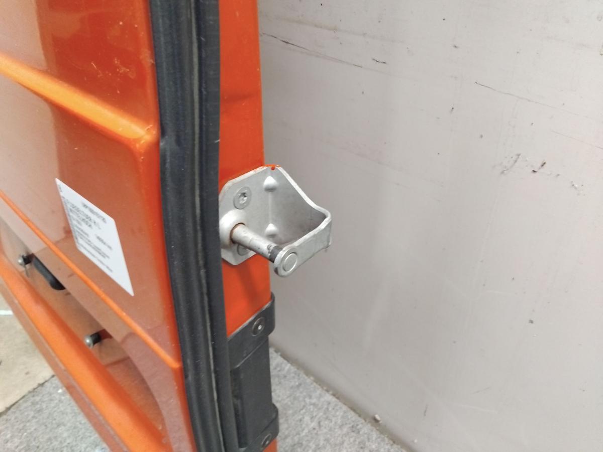 Ford Transit 6 TT9 Heckfl&uuml;gelt&uuml;r Heckt&uuml;r links Kasten Mittelhochdach Bj.2007