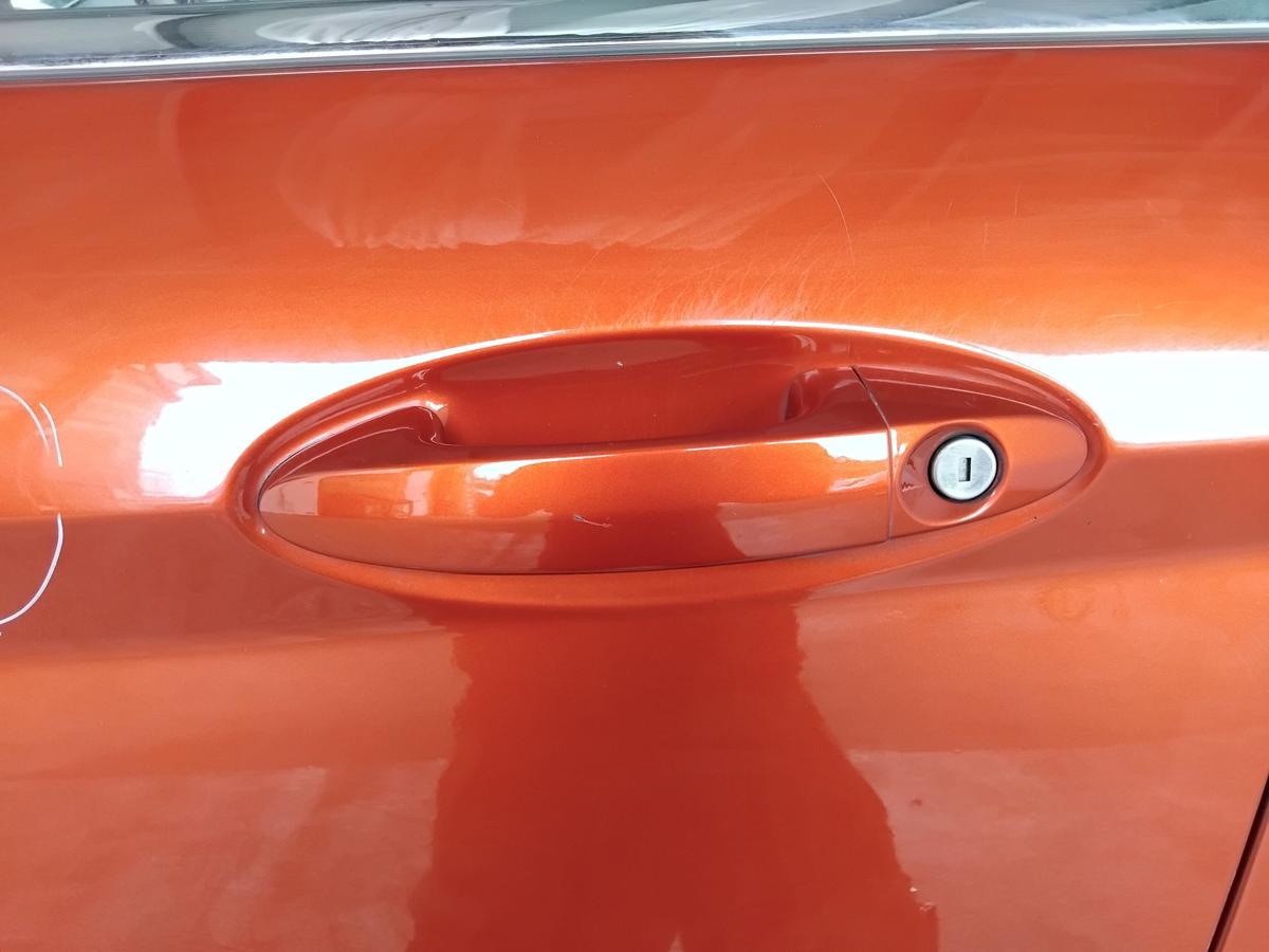 Ford Fiesta JA8 T&uuml;r vorn links Fahrert&uuml;r 5-t&uuml;rig tangorotmetallic BJ2010