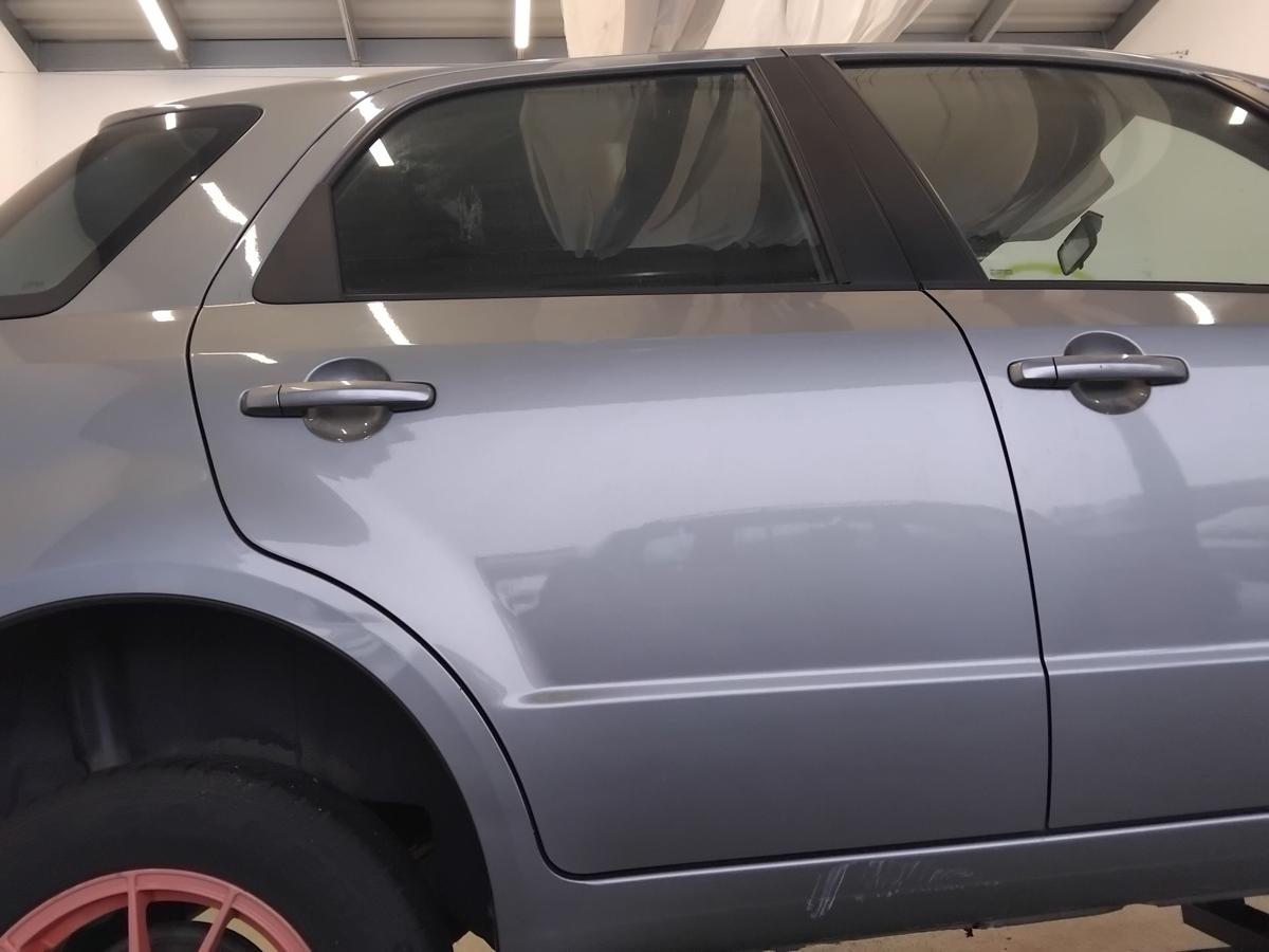 Suzuki SX4 T&uuml;r hinten rechts ZCD Galactic Gray 5t&uuml;rig Steilheck BJ2006