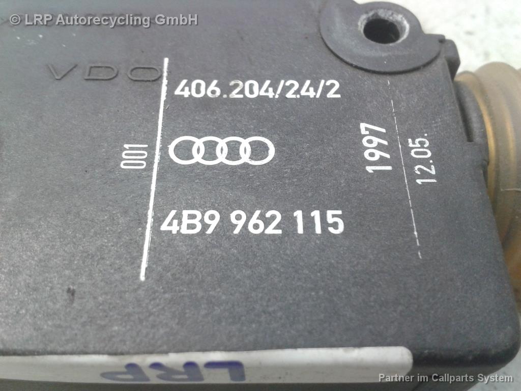 Audi A6 4B Avant original Stellmotor Heckklappe 4B9962115 BJ1998