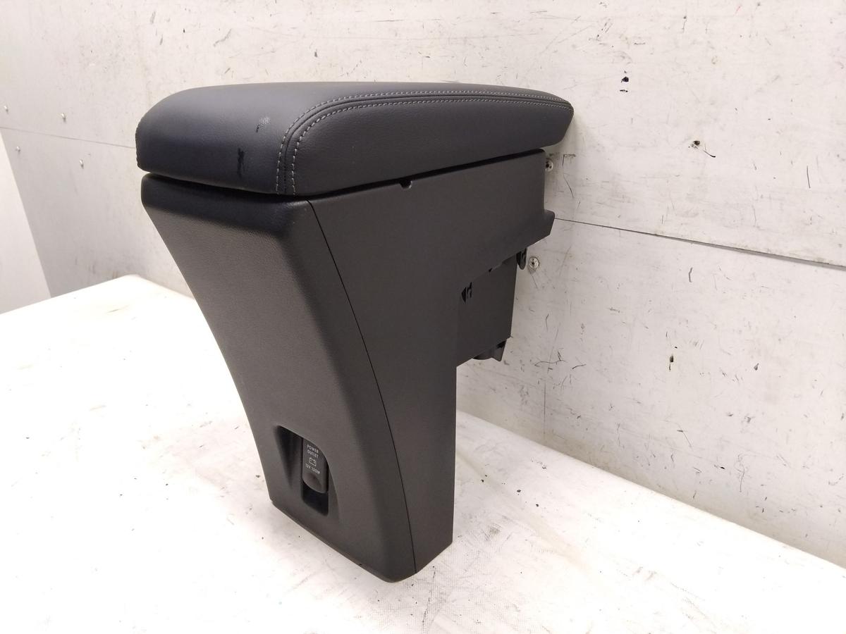 Mitsubishi Eclipse Cross original Armlehne Mittelarmlehne Mittelkonsole