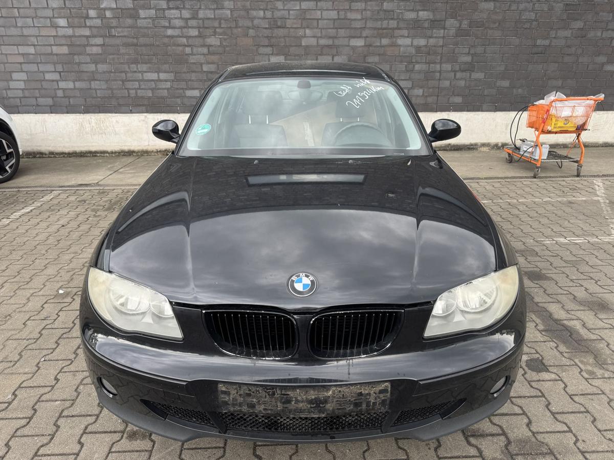 BMW 1er E87 original T&uuml;r vorn links 475 Blacksapphire Rohbau Bj.2005
