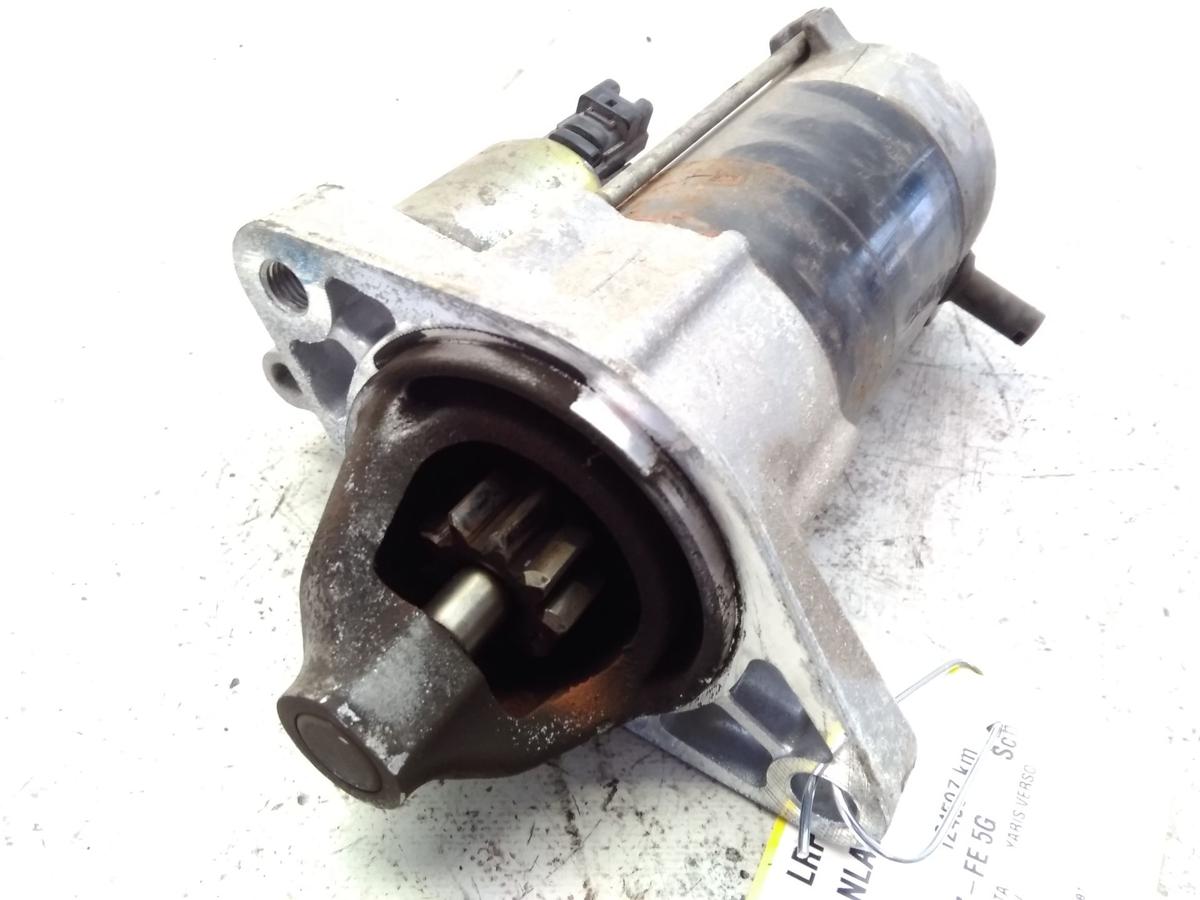 Toyota Yaris Verso original Anlasser Starter 2810021030 Denso 1.5 77kw BJ2004