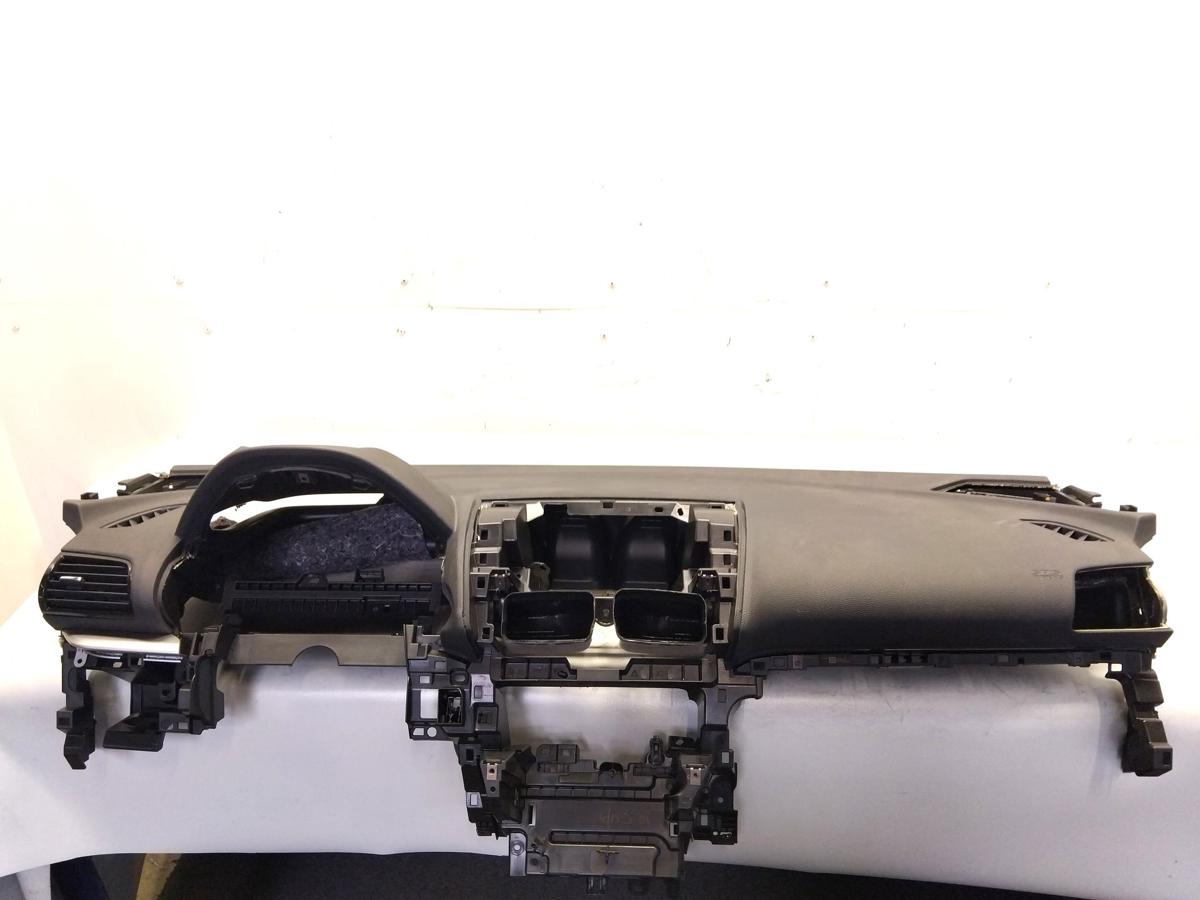 Mitsubishi Eclipse Cross original Armaturenbrett Cockpit Facelift Bj.2024