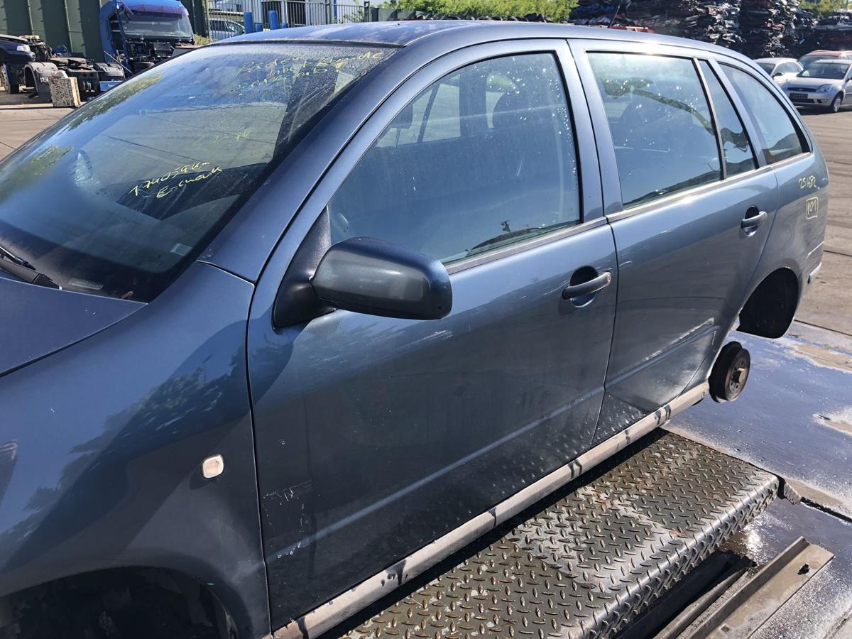 Skoda Fabia I 6Y original Tür vorn links Fahrer (Roh) F7V Graphite grey Bj 2005