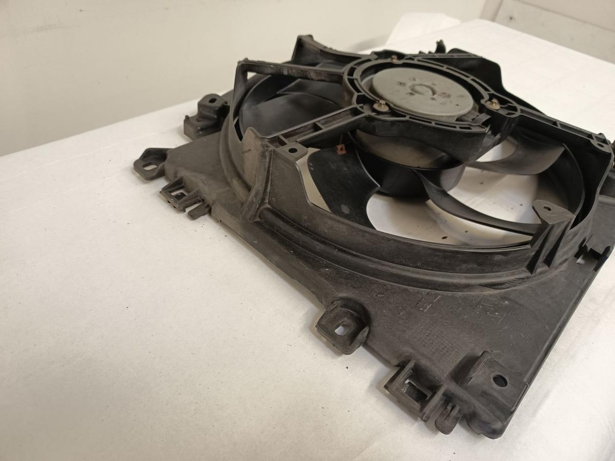 Renault Clio III orig Elektrolüfter Kühlerlüfter 1,2 L 55KW Benzin Bj 2006