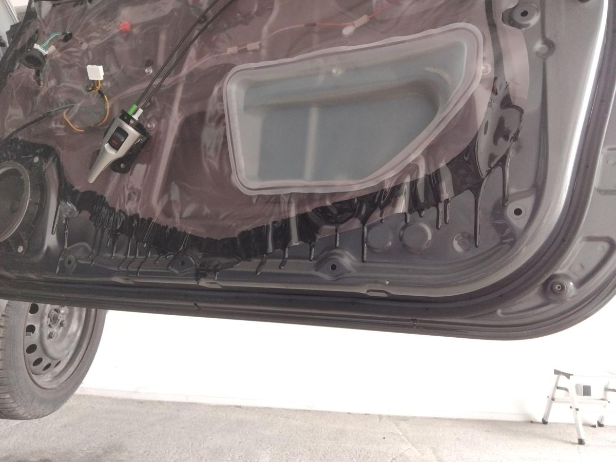 Toyota Auris E15 Tür vorn rechts Beifahrertür 3 Türer BJ2007 1G3 magneticgrey