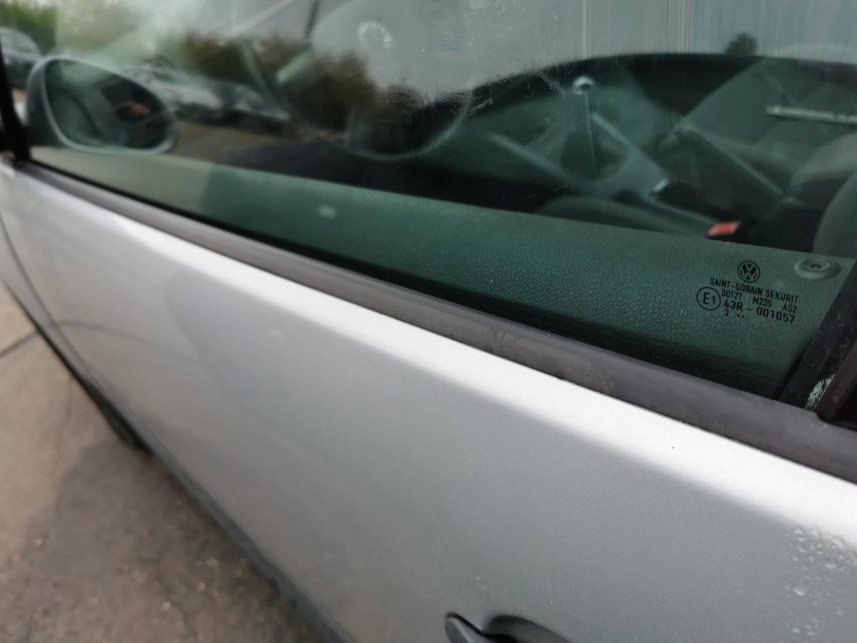 VW Golf V 5 Türscheibe Kurbelscheibe Scheibe vorn links 3 Türer