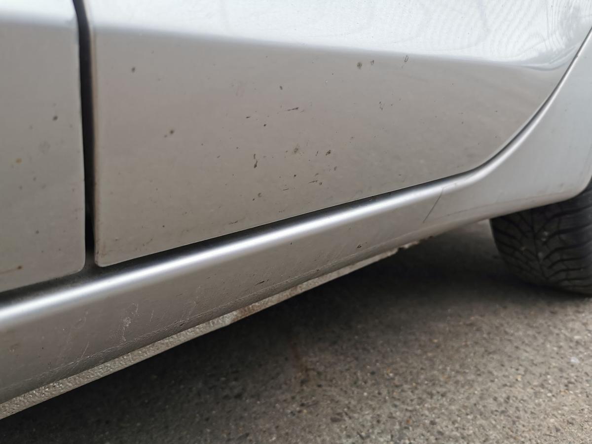 Mitsubishi Colt Z30 Tür Autotür Rohbautür Fondtür hinten links A50 Pure Silver