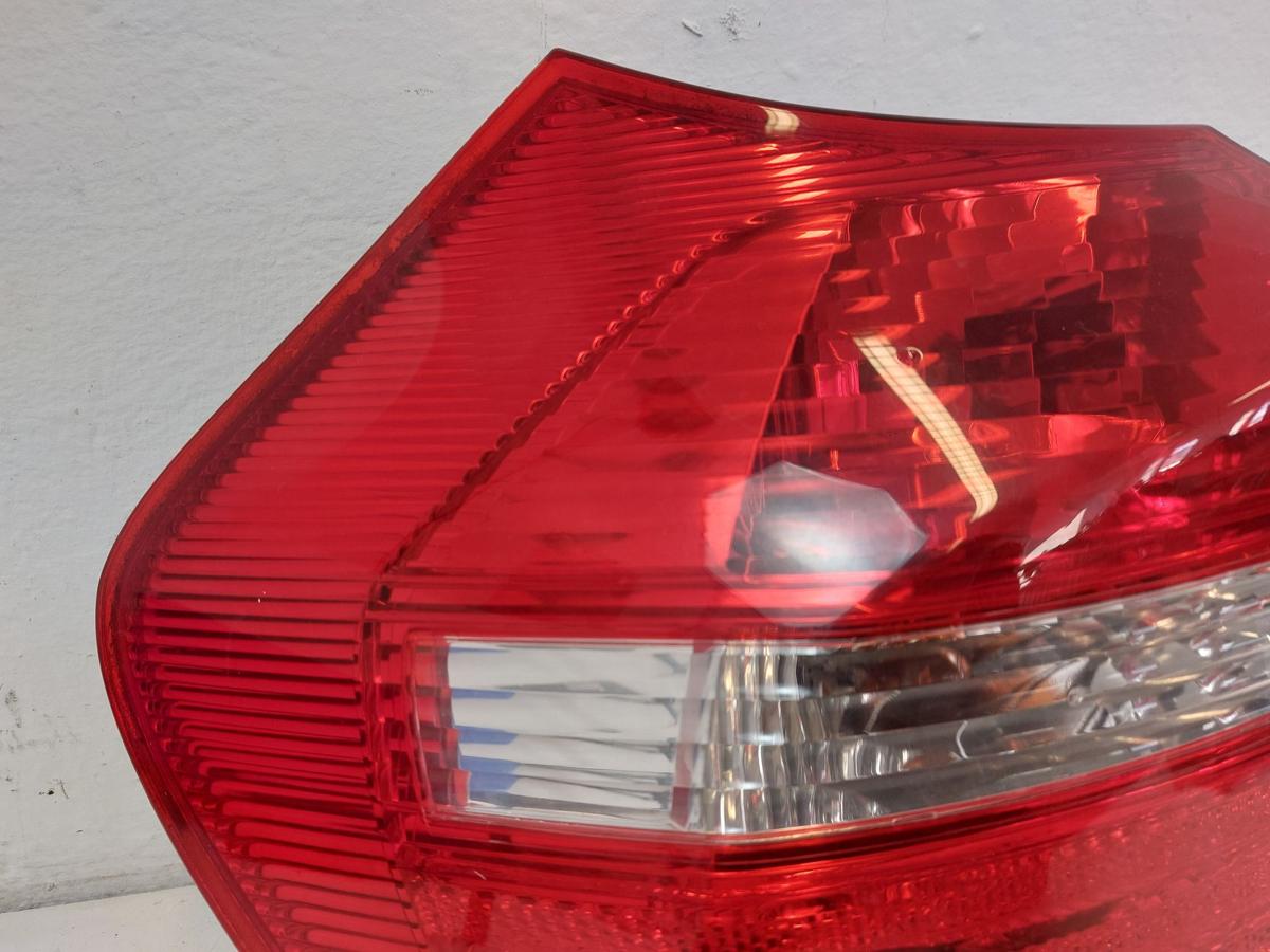 BMW 1er E87 LCI ab07 R&uuml;ckleuchte links R&uuml;cklicht R&uuml;ckscheinwerfer Heckleuchte