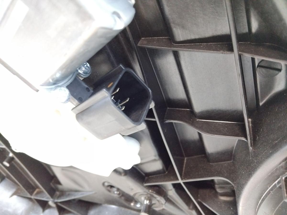 Ford Fiesta HJ original Fensterheber vorn links 5-T&uuml;rer elektrisch Bj.2019