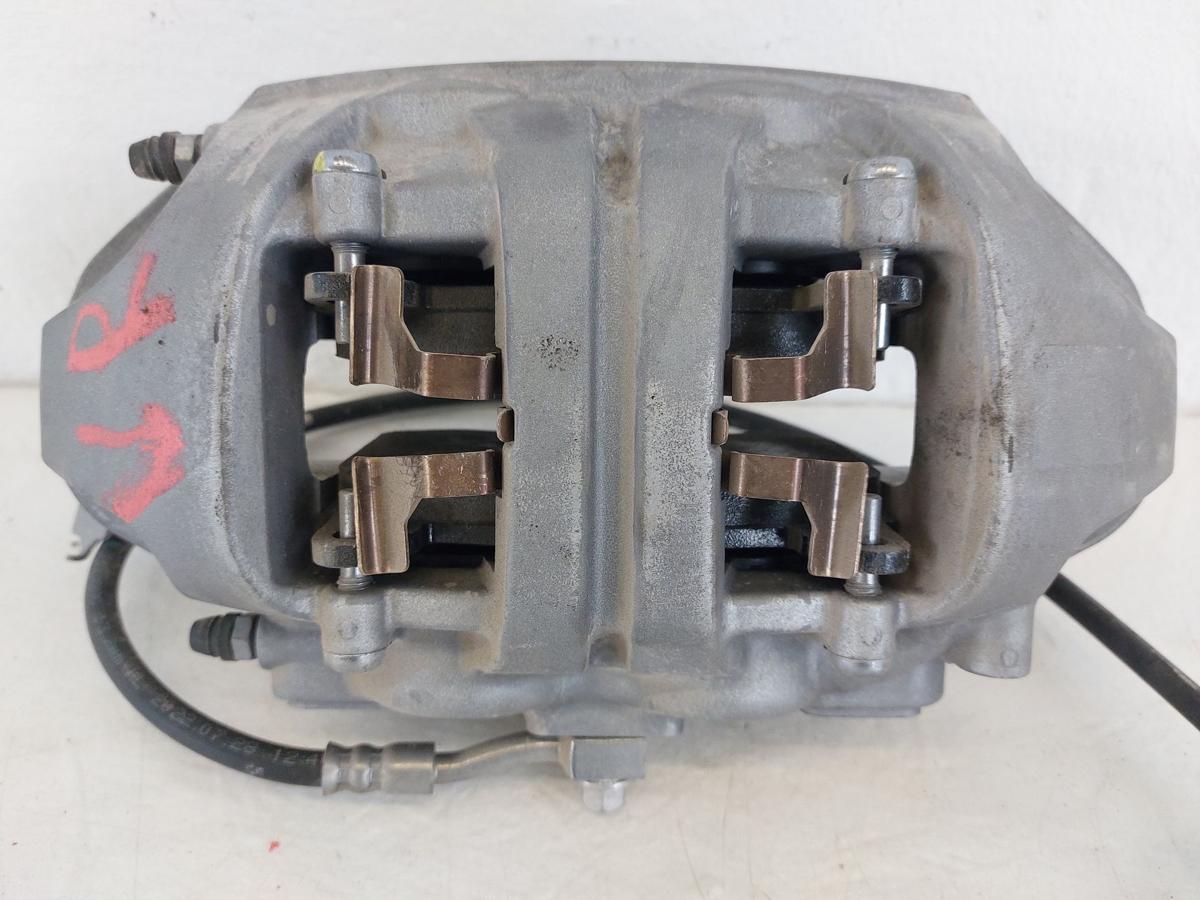 Tesla Model Y Dualmotor Bremssattel vorn rechts Brembo 4 Kolben Bremse 355x25mm