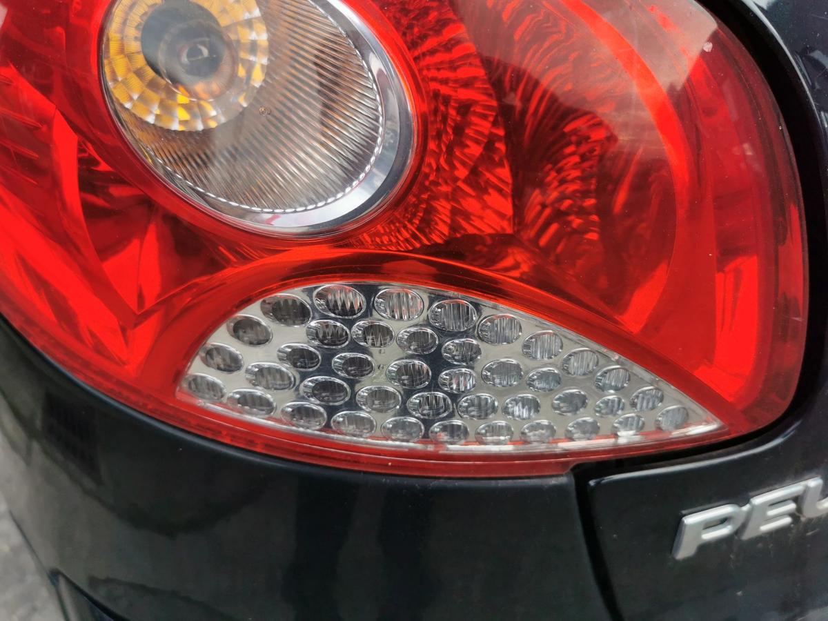 Peugeot 206+ 2M Rückleuchte Schlussleuchte Rücklicht Schlusslicht hinten links