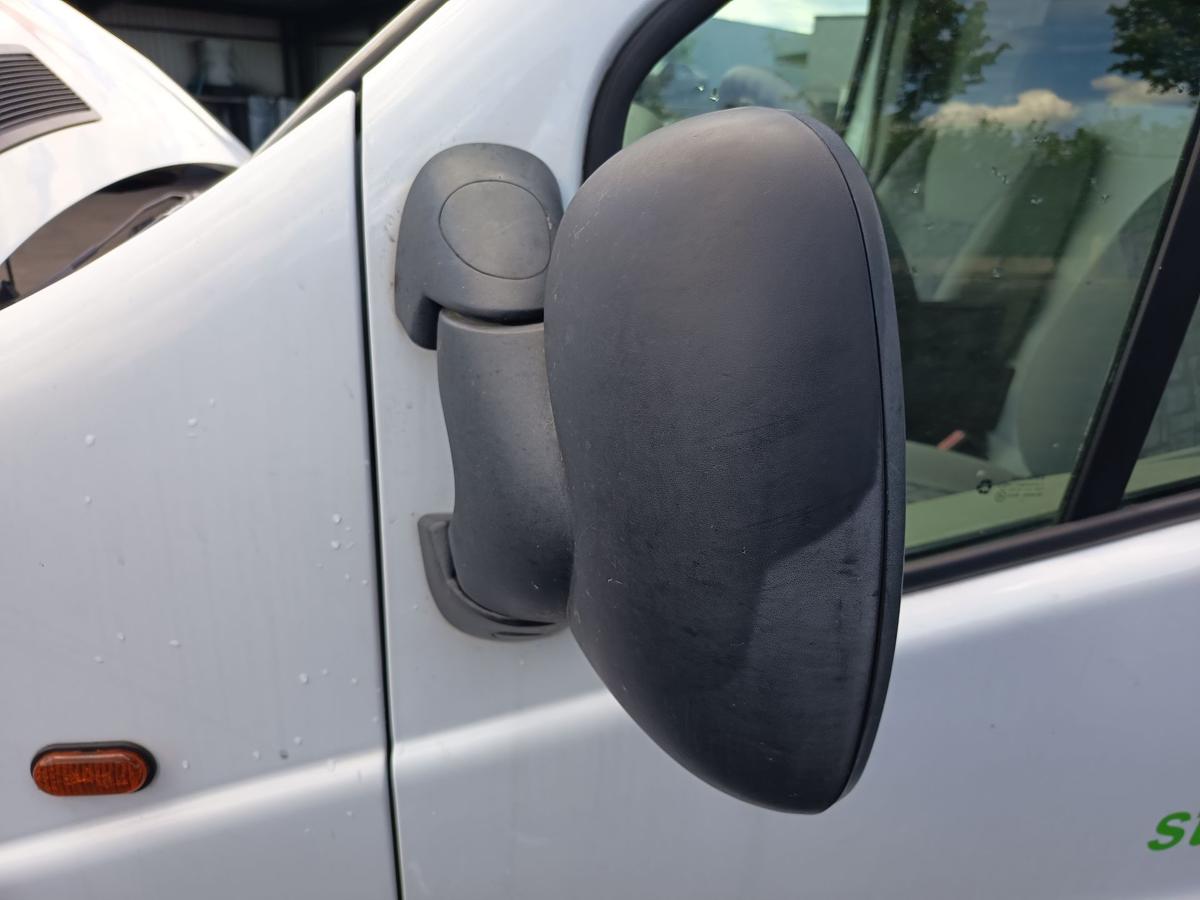 Opel Vivaro A original Aussenspiegel links manuell unlackiert Bj 2005