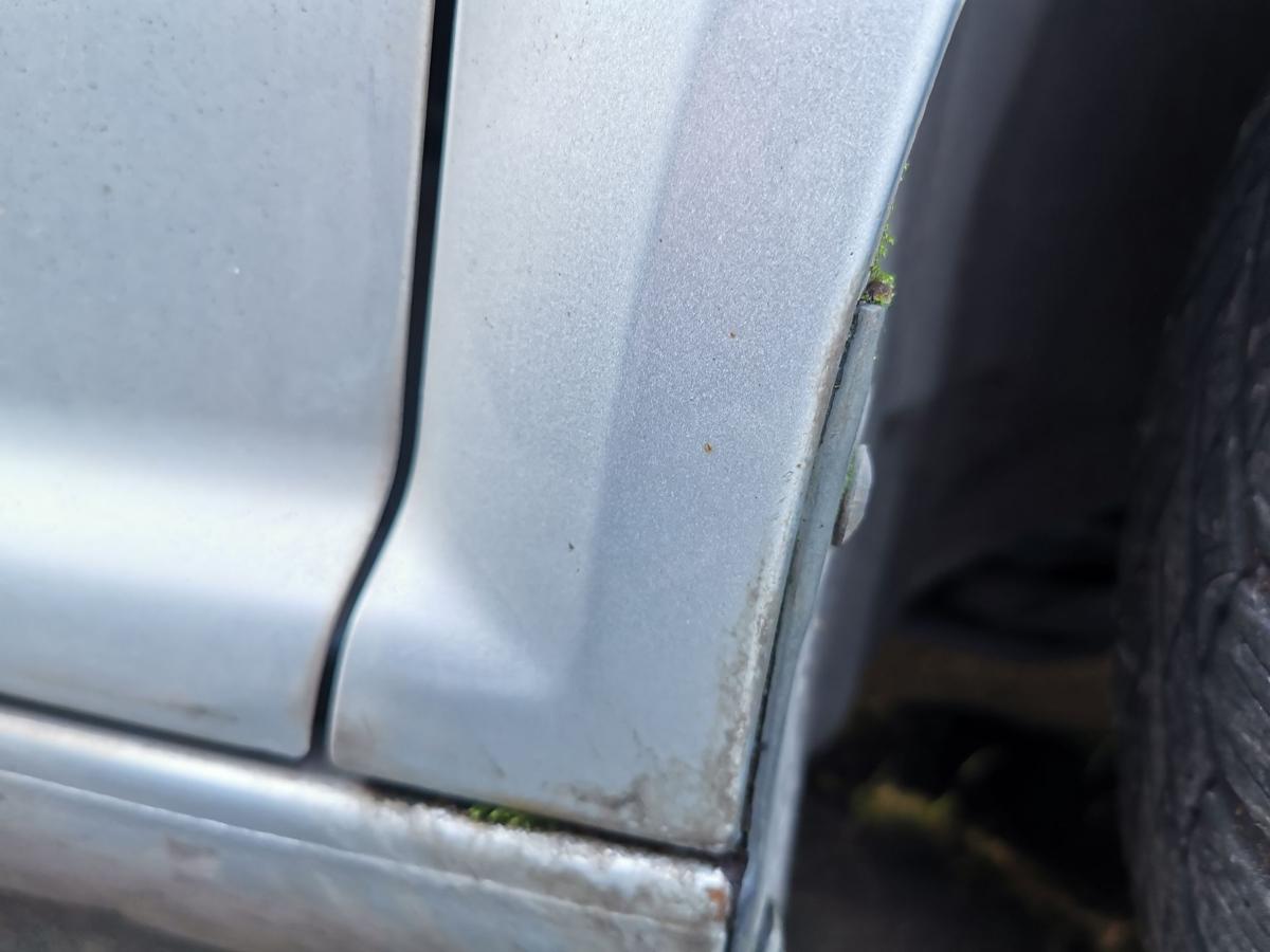 VW Golf IV 4 1J Kotflügel Fender Seitenwand vorn rechts LA7W Reflexsilber Met