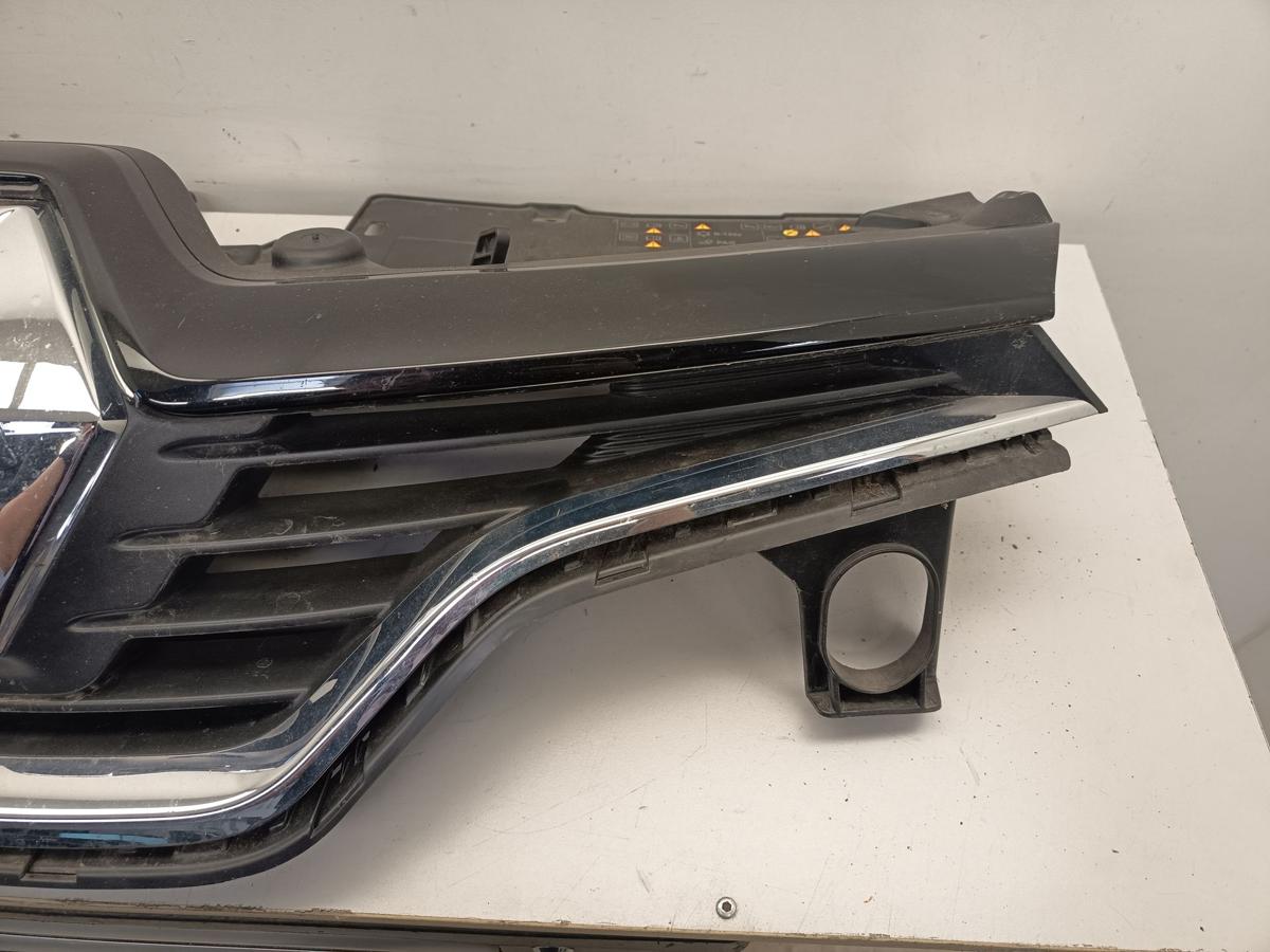 Renault Captur original K&uuml;hlergrill schwarz Baujahr 2016