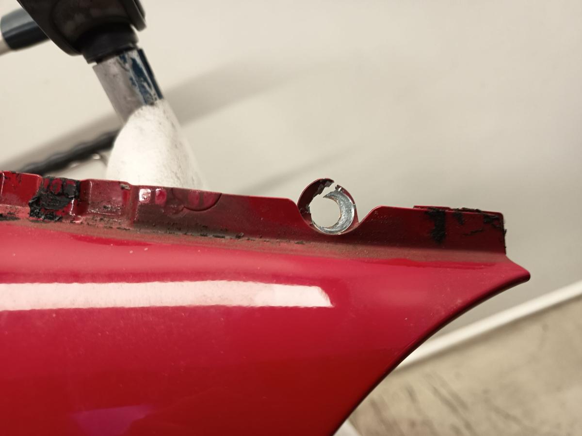 Mini II Cooper R56 original Kotfl&uuml;gel links 851 Chili red Bj 2006