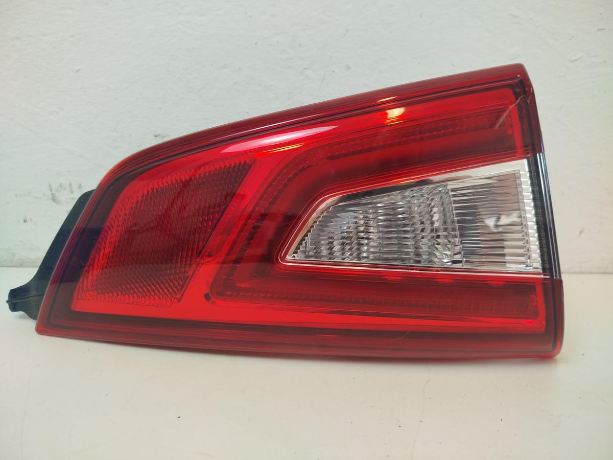 Nissan Qashqai J11 R&uuml;ckleuchte innen links Heckklappenteil Vorfacelift bis17