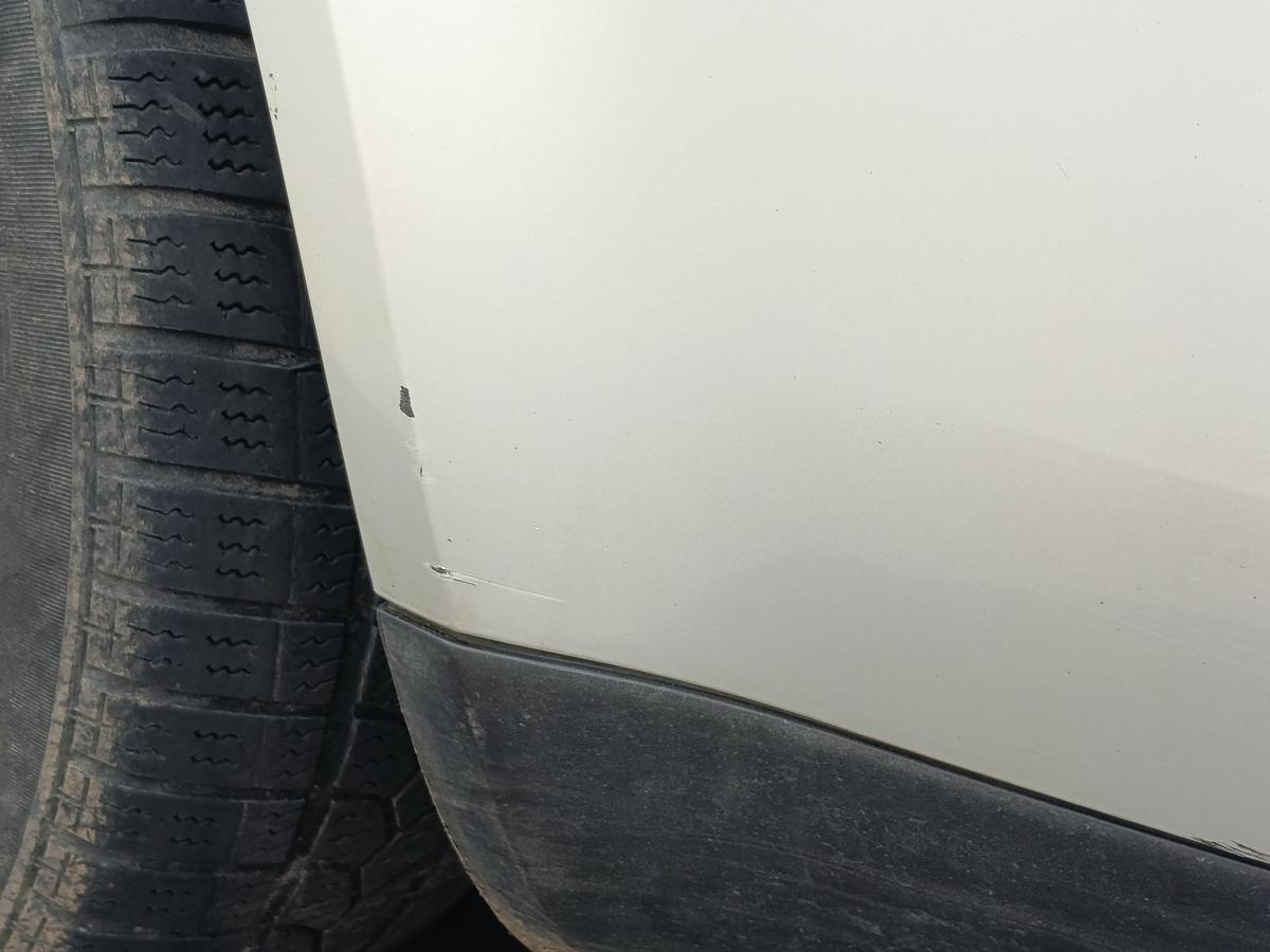 VW Golf IV original Sto&szlig;stange vorne mit SRA LB7Z Satinsilber Baujahr 2000
