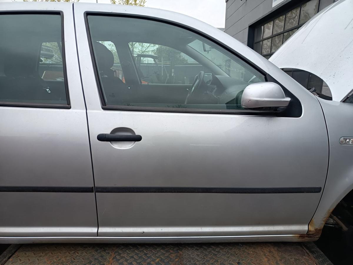 VW Golf IV original T&uuml;r vorne rechts LA7W Reflexsilber Baujahr 2002