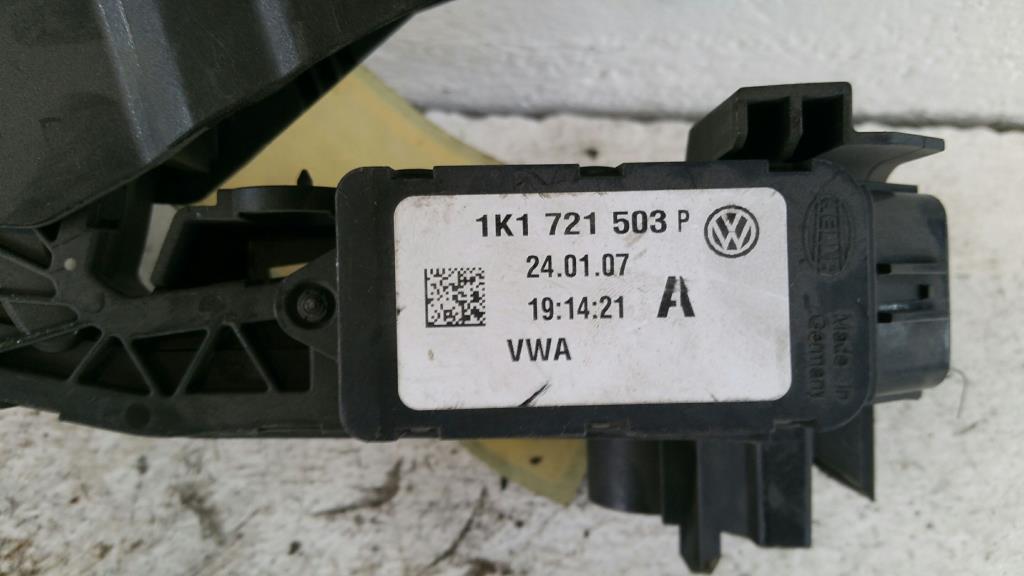 Gaspedal Gaswertgeber Sensor Fahrpedalstellung elektrisch HELLA VW Golf V 5 1K