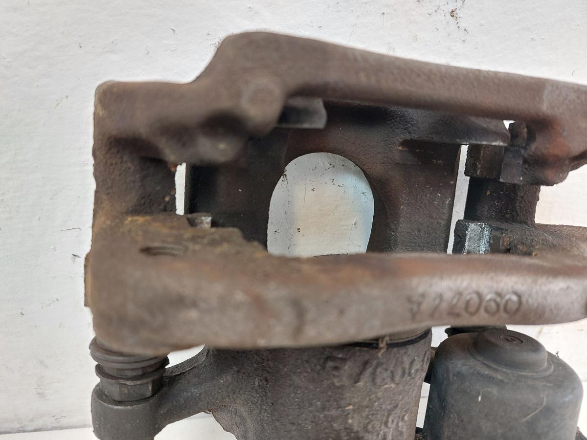 Nissan Qashqai J11 Bremssattel hinten rechts Sattel Bremszange elek Parkbremse