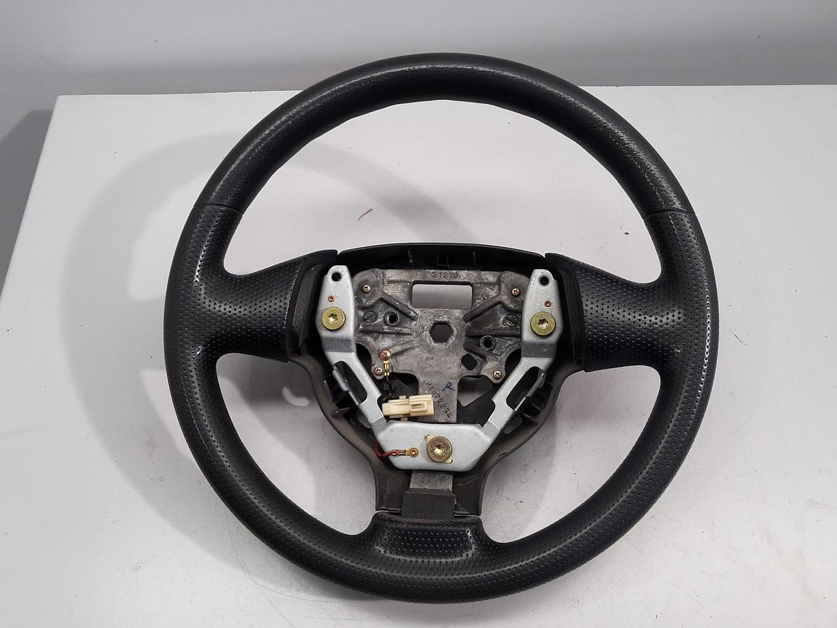 Mazda 2 DY org Lenkrad Kunststoff ohne Airbag 3-Speichen Bj 2004