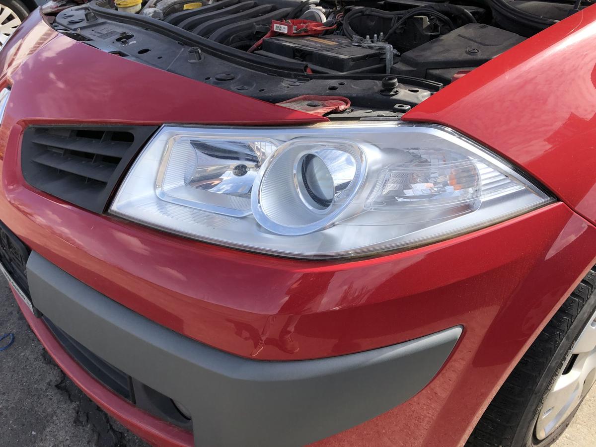 Renault Megane 2 II Grandtour Scheinwerfer links Frontscheinwerfer Halogen