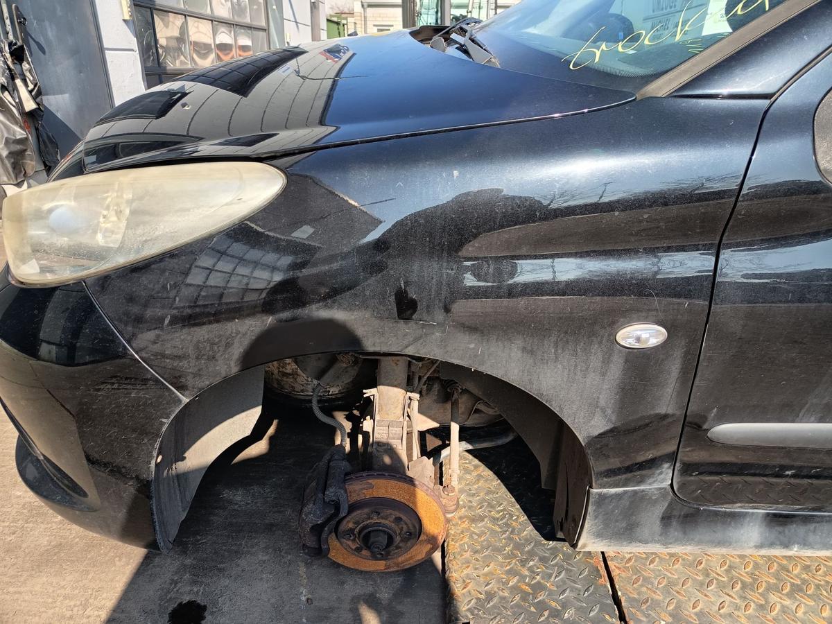 Peugeot 206+ original Kotfl&uuml;gel links KTV Perla Schwarz Baujahr 2009