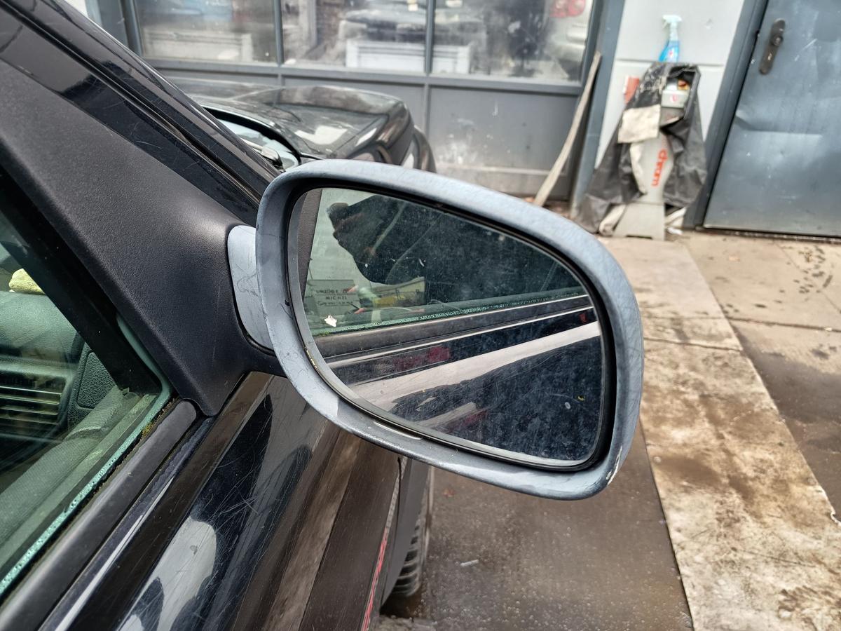 Land Rover Freelander original Au&szlig;enspiegel rechts unlackiert Facelift Bj 2004