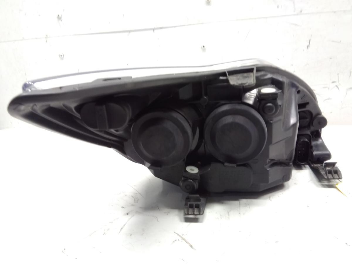 Ford Focus 2 Facelift Scheinwerfer links Halogen chrom mit LWR Bj.2009