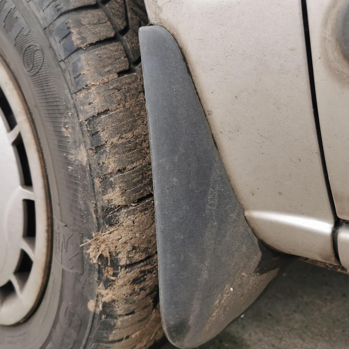 Kotflügel Fender Seitenwand vorn links YK Warm Silver Hyundai Tucson 1 JM