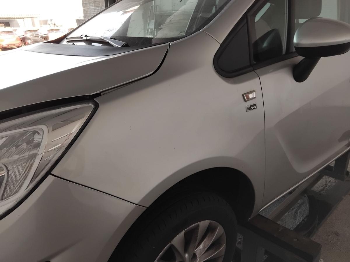 Opel Meriva B original Kotflügel vorn links GAN argonsilbermetallic Z176 BJ2012