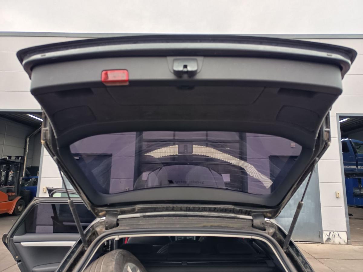Audi A4 B7 Avant original Heckklappe mit Scheibe Y9B Brillantschwarz Bj 2007