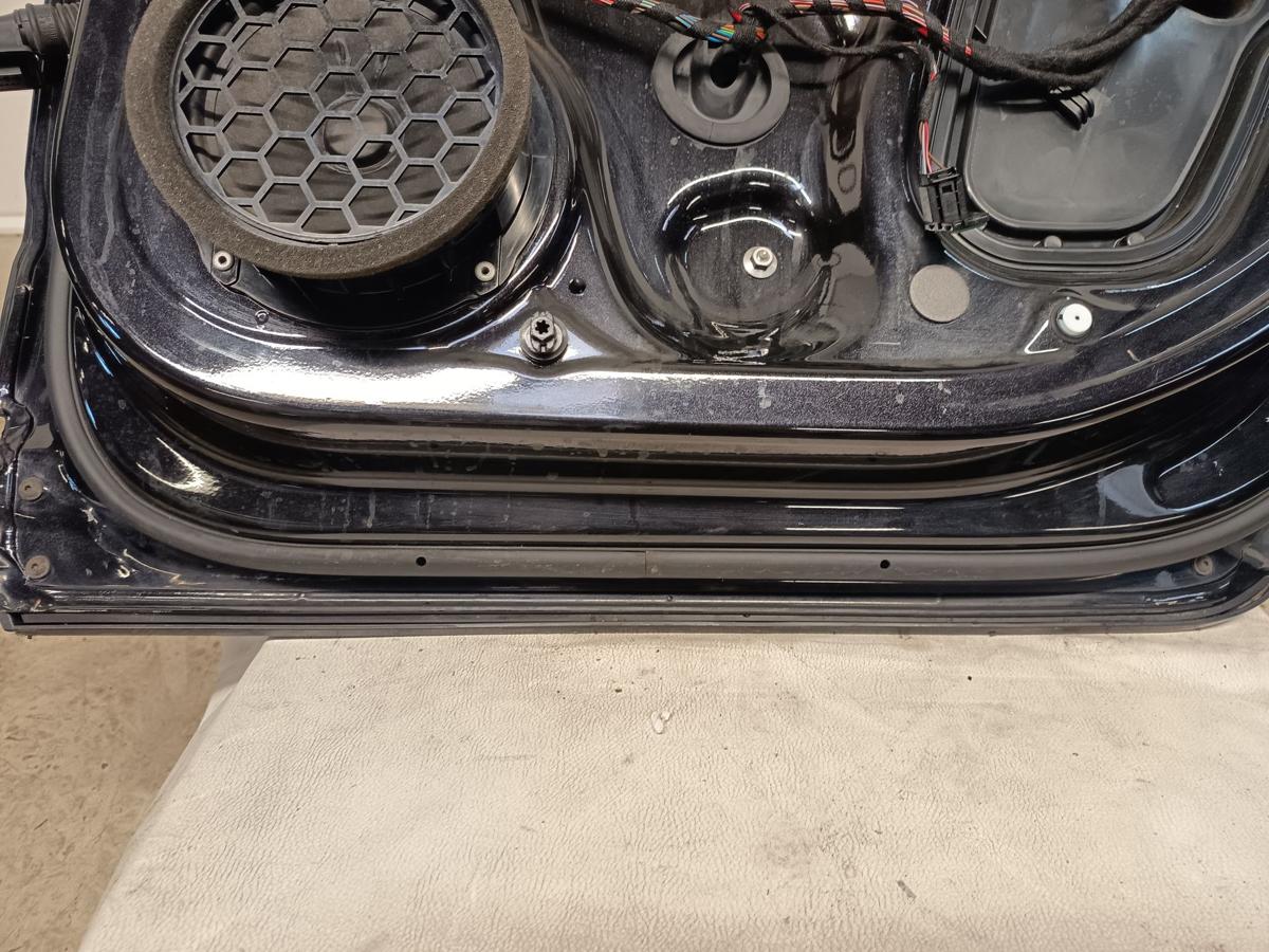 Skoda Superb 3V Kombi original Tür hinten rechts LF9R Black Magic Met Bj 2016